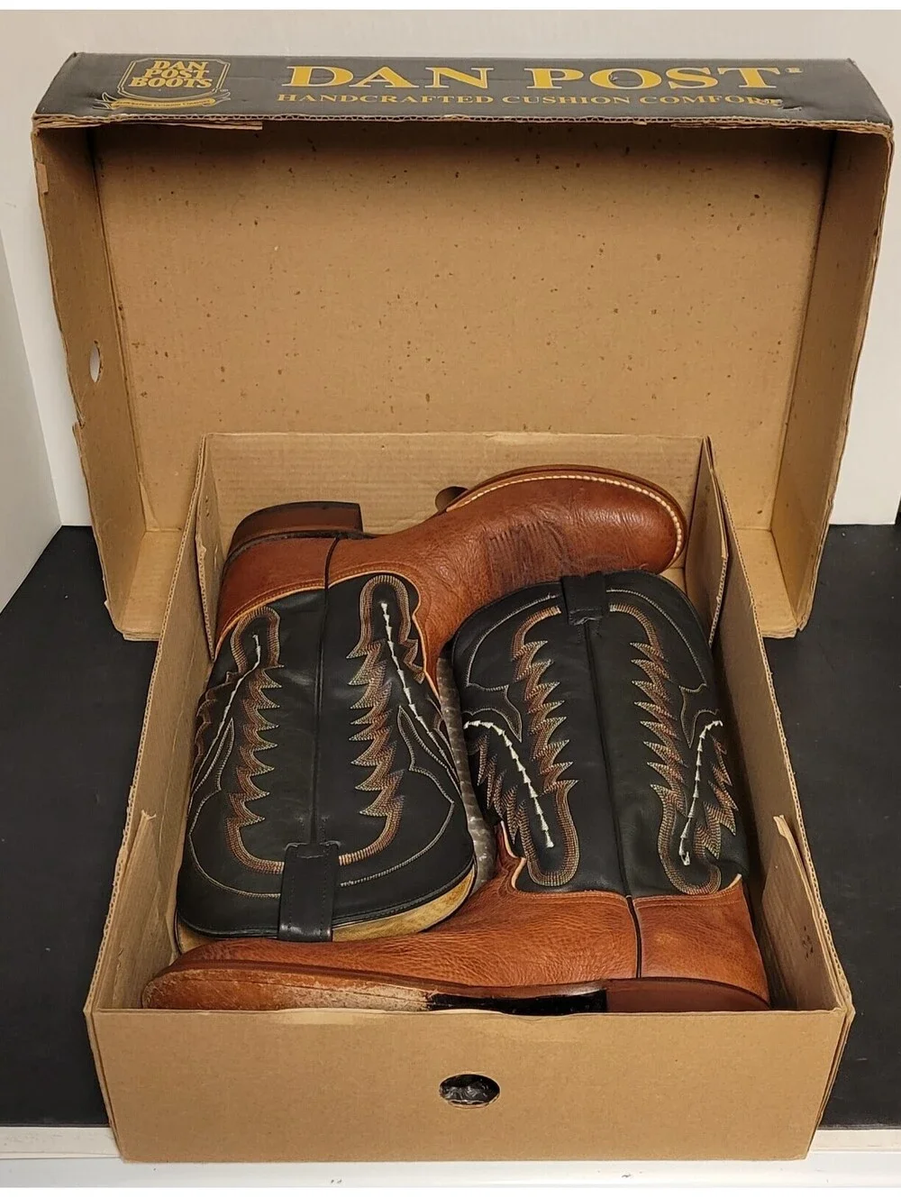 Dan Post Western Boots Mens 9.5 D Pull On Cowboy Brown Leather Round Toe DP4163